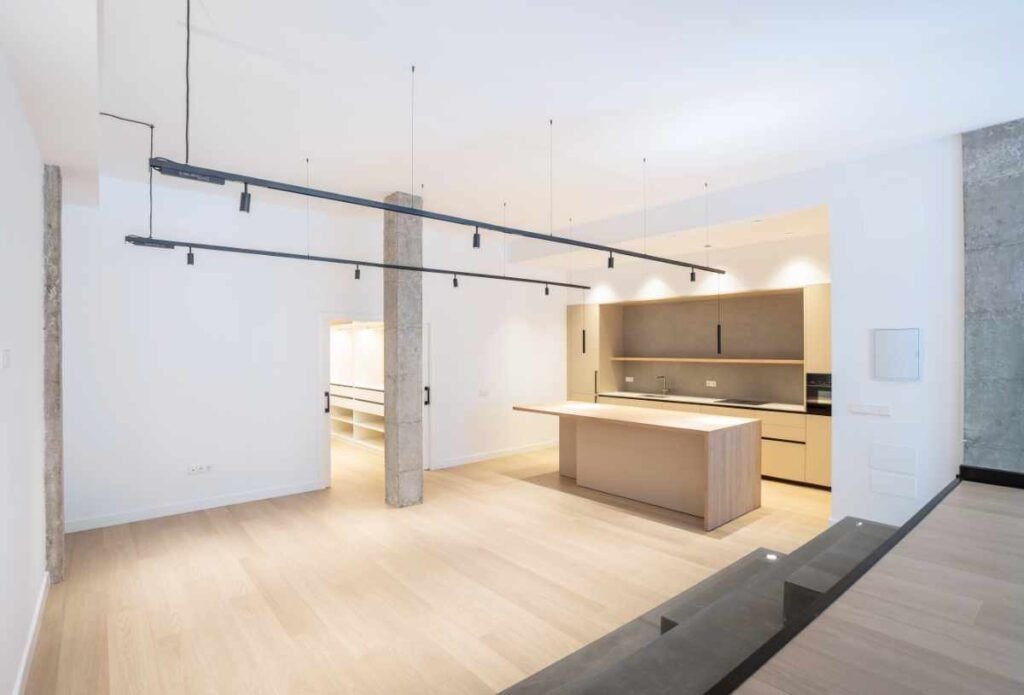 Salón de vivienda con diseño de interiorismo en Tenerife